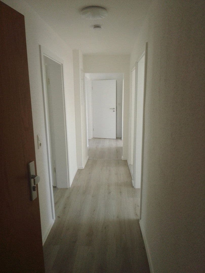 Prenájom bytu 5-izbový 71 m², Wilhelmstr 63, herne, Severné Porýnie - Westfálsko Prenájom bytu 5-izbový 71 m², Wilhelmstr 63, herne, Severné Porýnie - Westfálsko