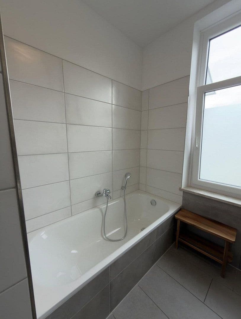 Predaj bytu 3-izbový 78 m², Elzer-Straße 126, Hildesheim, Dolné Sasko Predaj bytu 3-izbový 78 m², Elzer-Straße 126, Hildesheim, Dolné Sasko