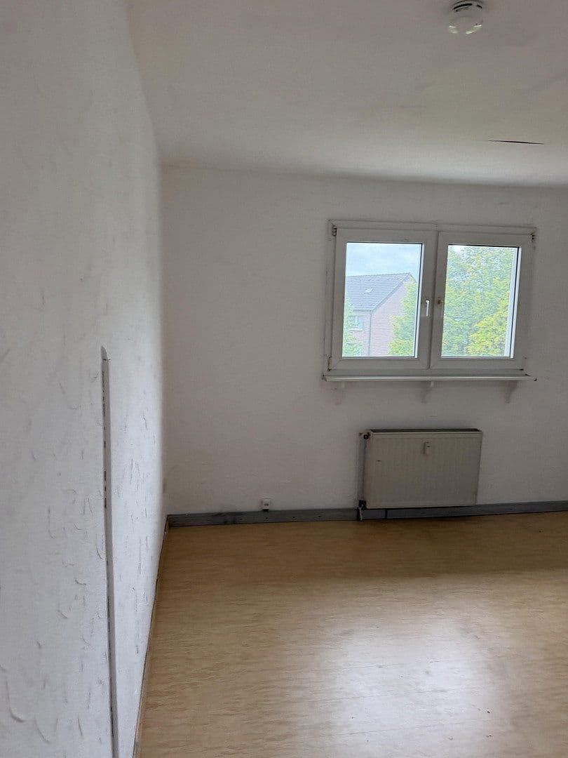 Prenájom bytu 3-izbový 72 m², Eichstr. 33-35, Oberhausen, Severné Porýnie - Westfálsko Prenájom bytu 3-izbový 72 m², Eichstr. 33-35, Oberhausen, Severné Porýnie - Westfálsko