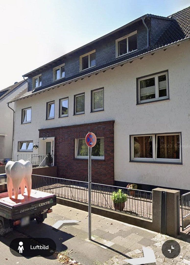 Prenájom bytu 3-izbový 72 m², Eichstr. 33-35, Oberhausen, Severné Porýnie - Westfálsko Prenájom bytu 3-izbový 72 m², Eichstr. 33-35, Oberhausen, Severné Porýnie - Westfálsko