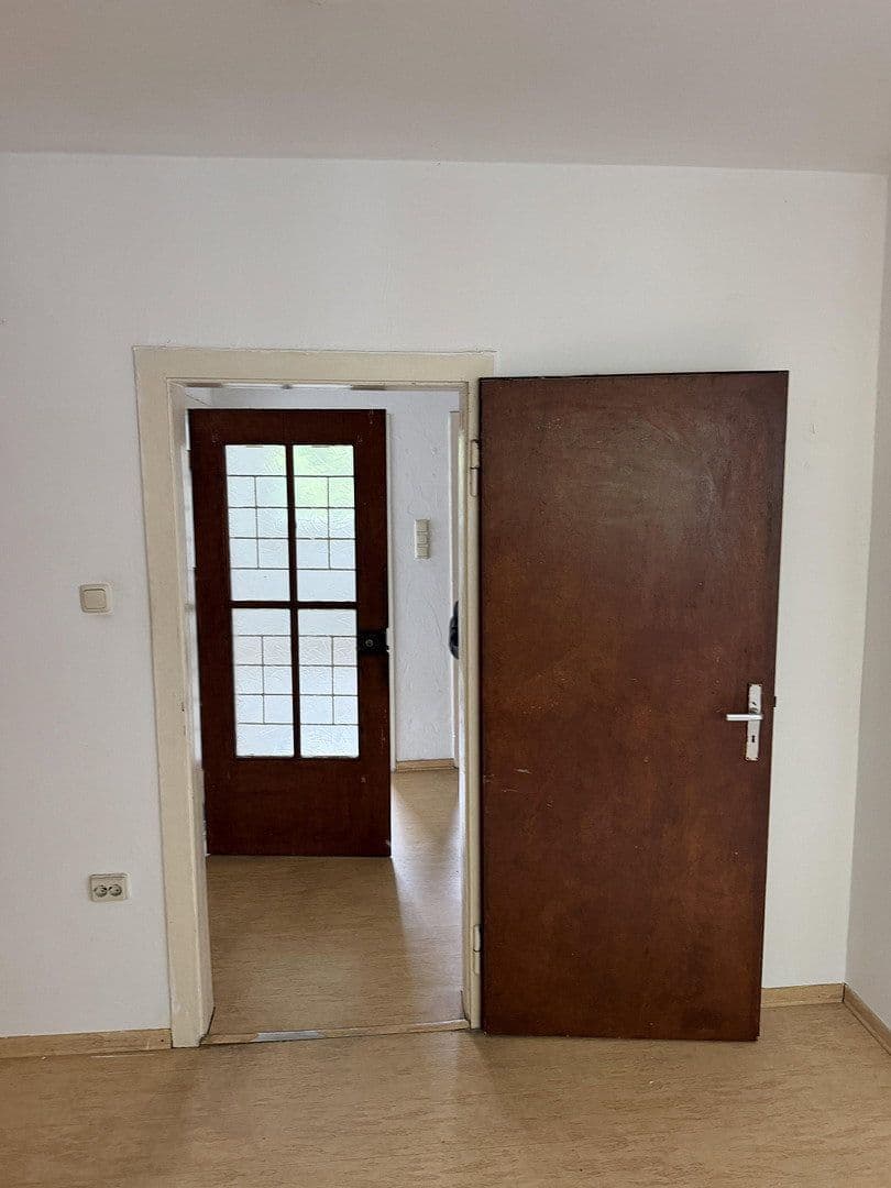 Prenájom bytu 3-izbový 72 m², Eichstr. 33-35, Oberhausen, Severné Porýnie - Westfálsko Prenájom bytu 3-izbový 72 m², Eichstr. 33-35, Oberhausen, Severné Porýnie - Westfálsko