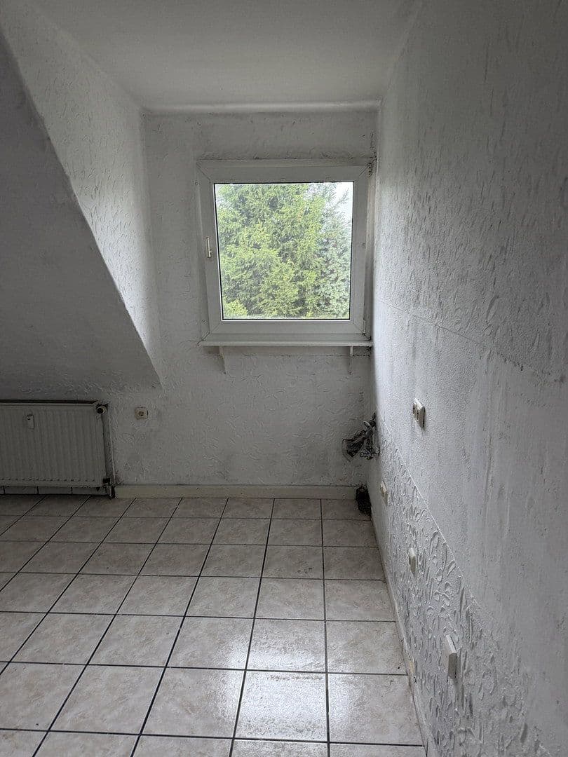 Prenájom bytu 3-izbový 72 m², Eichstr. 33-35, Oberhausen, Severné Porýnie - Westfálsko Prenájom bytu 3-izbový 72 m², Eichstr. 33-35, Oberhausen, Severné Porýnie - Westfálsko