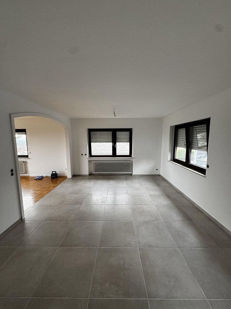 Prenájom bytu 2-izbový 103 m², Bendorf, Porýnie-Falcko Prenájom bytu 2-izbový 103 m², Bendorf, Porýnie-Falcko