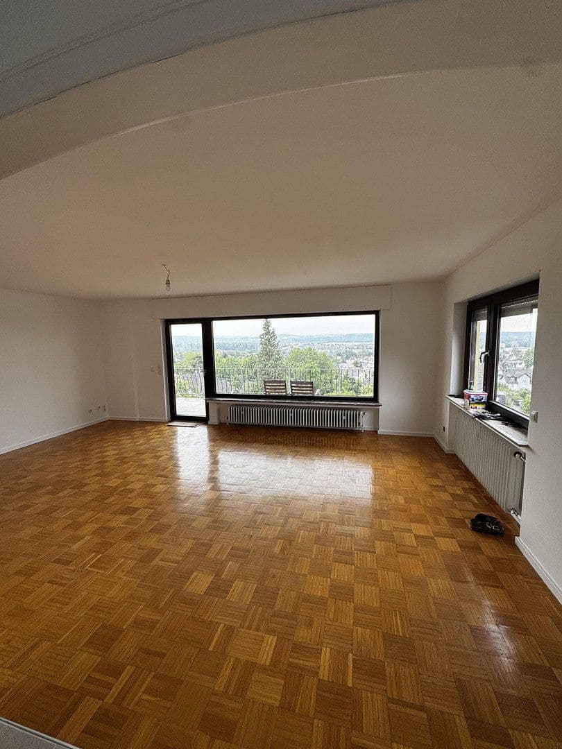 Prenájom bytu 2-izbový 103 m², Bendorf, Porýnie-Falcko Prenájom bytu 2-izbový 103 m², Bendorf, Porýnie-Falcko
