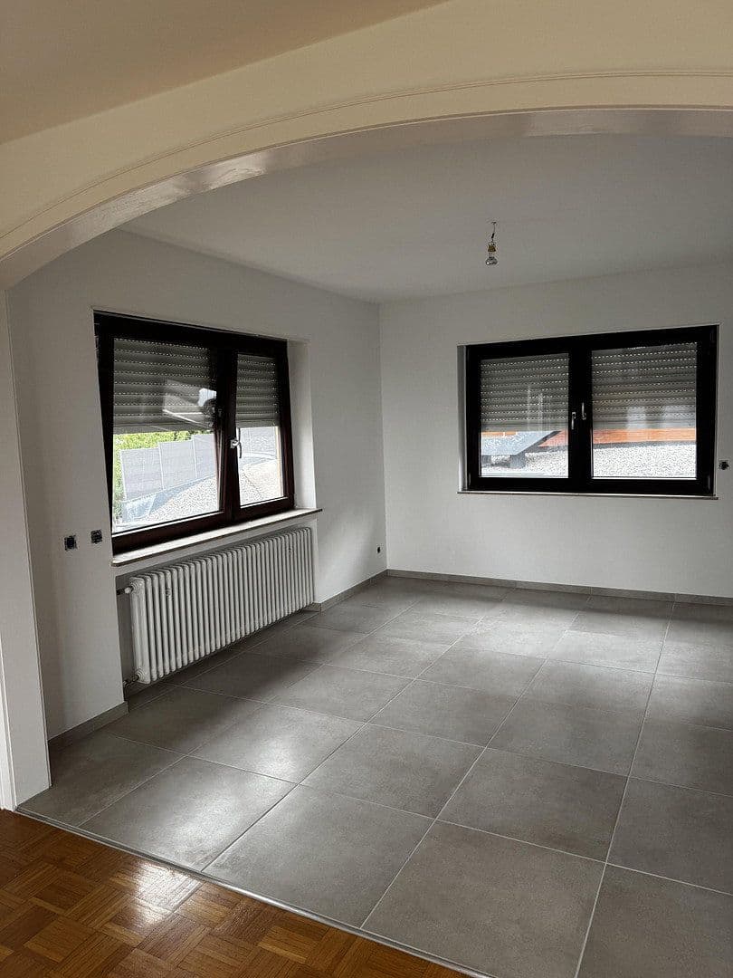 Prenájom bytu 2-izbový 103 m², Bendorf, Porýnie-Falcko Prenájom bytu 2-izbový 103 m², Bendorf, Porýnie-Falcko