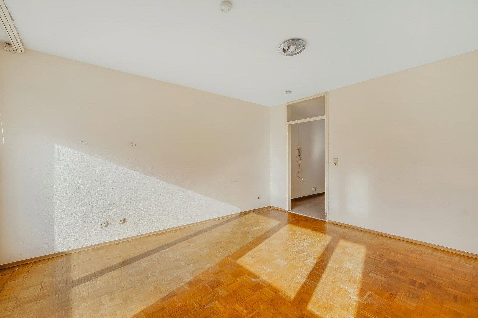 Predaj bytu 1-izbový 37 m², Stuttgart-Hofen, Bádensko-Wurttembersko Predaj bytu 1-izbový 37 m², Stuttgart-Hofen, Bádensko-Wurttembersko