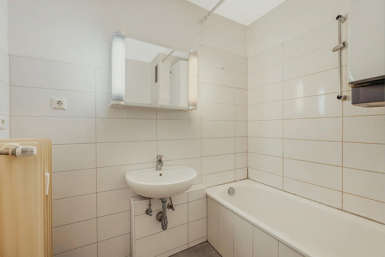 Predaj bytu 1-izbový 37 m², Stuttgart-Hofen, Bádensko-Wurttembersko Predaj bytu 1-izbový 37 m², Stuttgart-Hofen, Bádensko-Wurttembersko