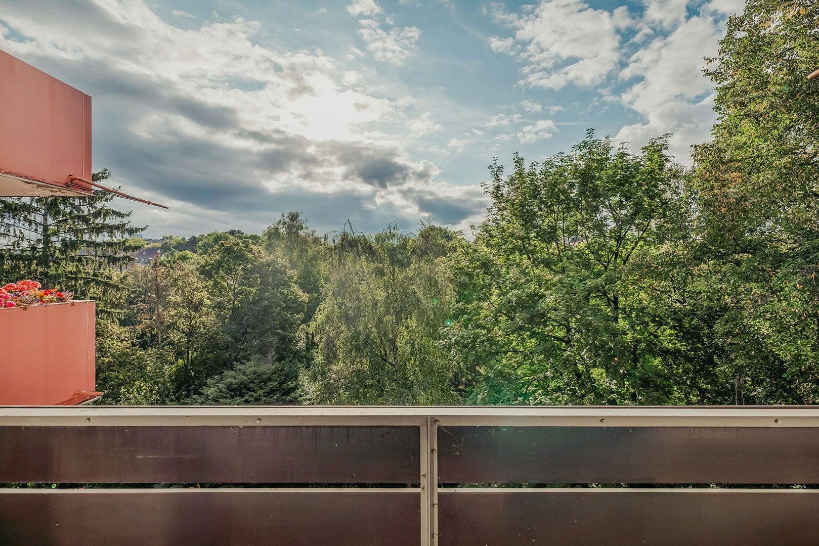 Predaj bytu 1-izbový 37 m², Stuttgart-Hofen, Bádensko-Wurttembersko Predaj bytu 1-izbový 37 m², Stuttgart-Hofen, Bádensko-Wurttembersko