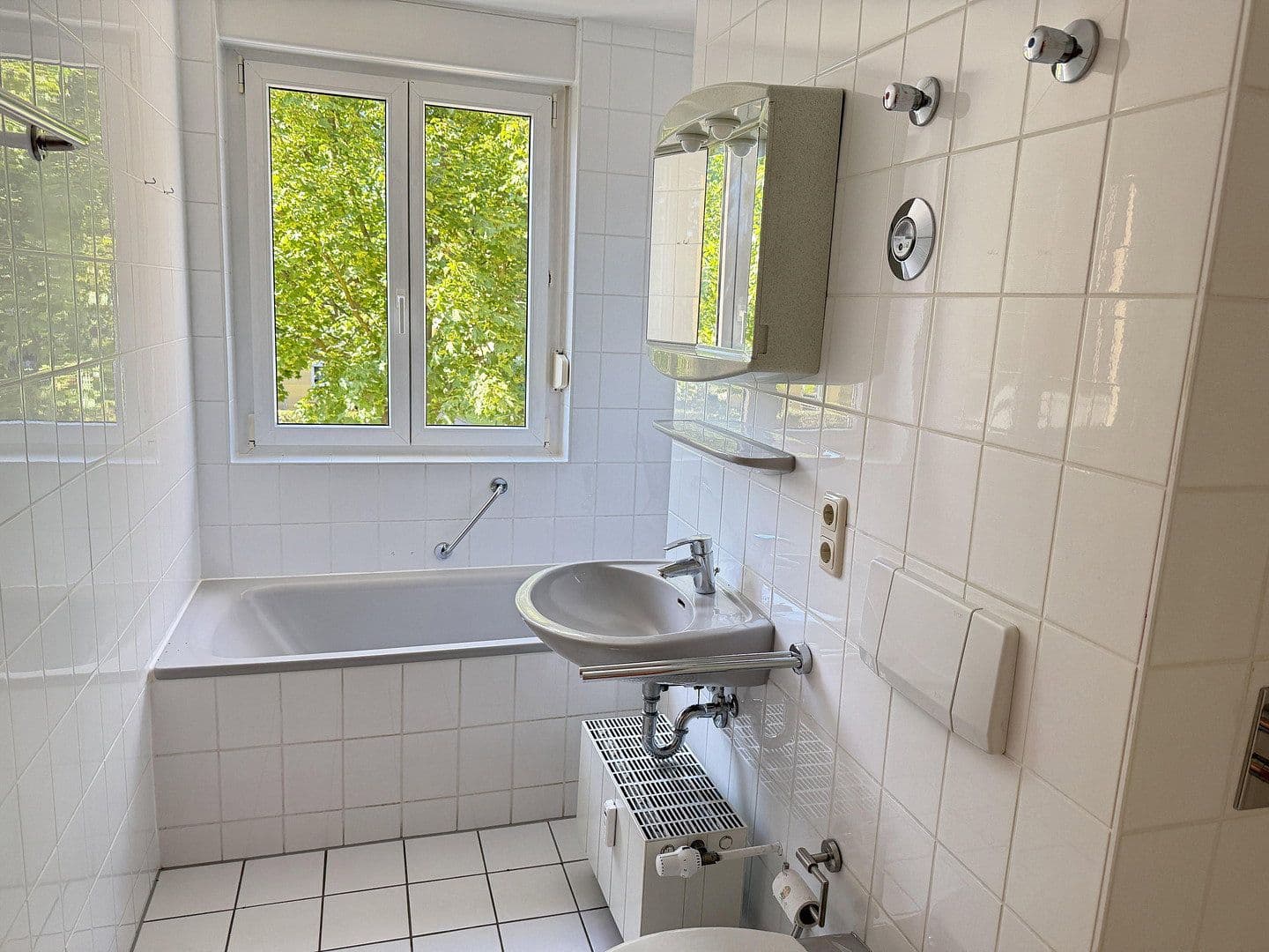 Prenájom bytu 2-izbový 57 m², Zum Heiderand 26, Dresden, Sasko Prenájom bytu 2-izbový 57 m², Zum Heiderand 26, Dresden, Sasko