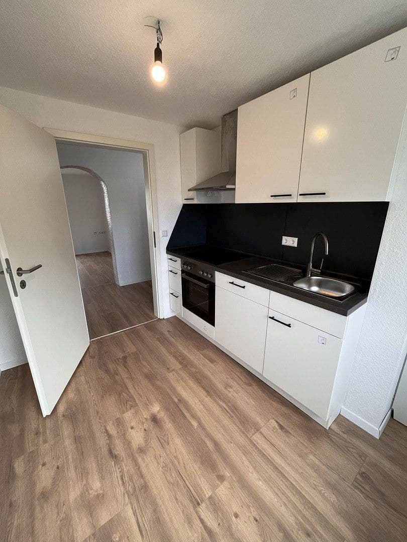 Prenájom bytu 3-izbový 62 m², Goethestraße 3, Hechingen, Bádensko-Wurttembersko Prenájom bytu 3-izbový 62 m², Goethestraße 3, Hechingen, Bádensko-Wurttembersko