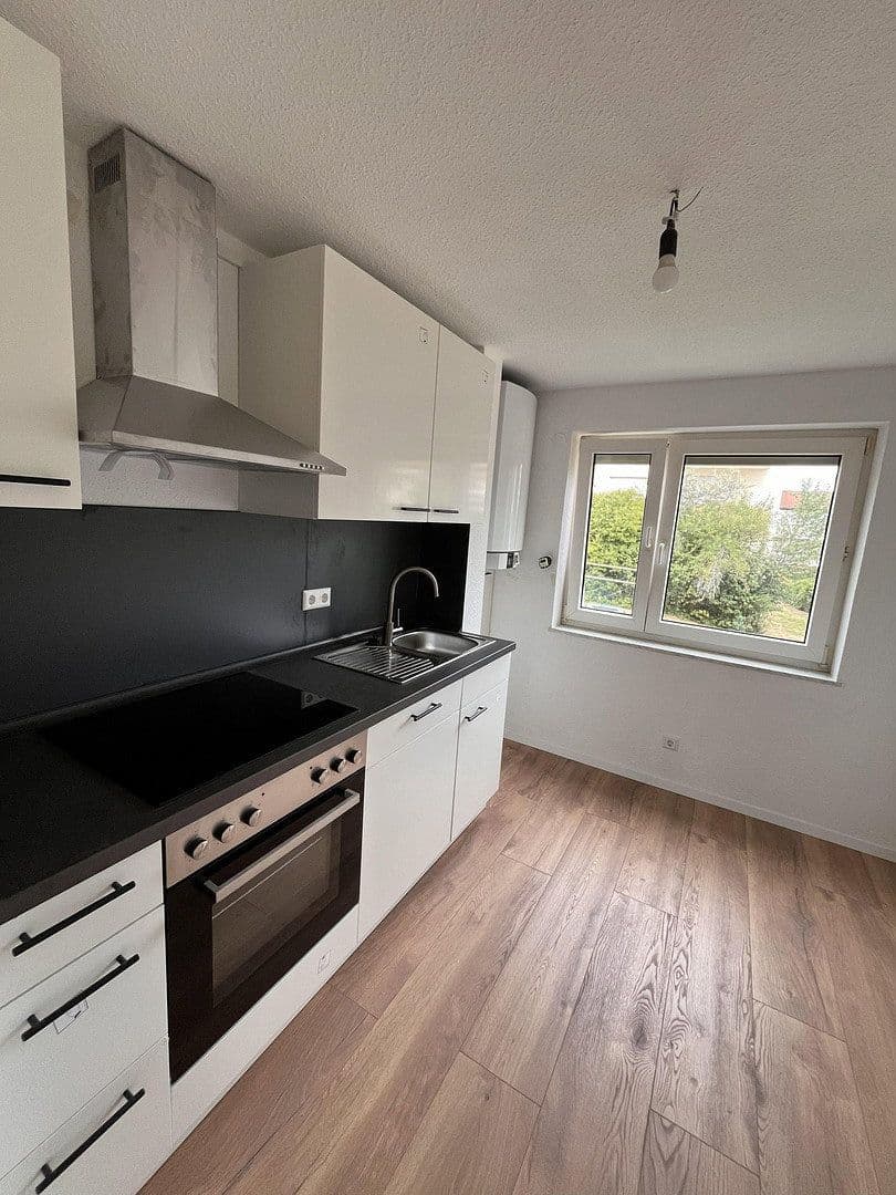 Prenájom bytu 3-izbový 62 m², Goethestraße 3, Hechingen, Bádensko-Wurttembersko Prenájom bytu 3-izbový 62 m², Goethestraße 3, Hechingen, Bádensko-Wurttembersko