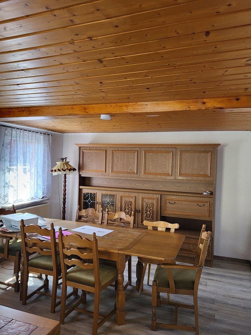 Prenájom domu 120 m², pozemok 298 m², Oberer Geisberg 31, Kirchzell, Bavorsko Prenájom domu 120 m², pozemok 298 m², Oberer Geisberg 31, Kirchzell, Bavorsko