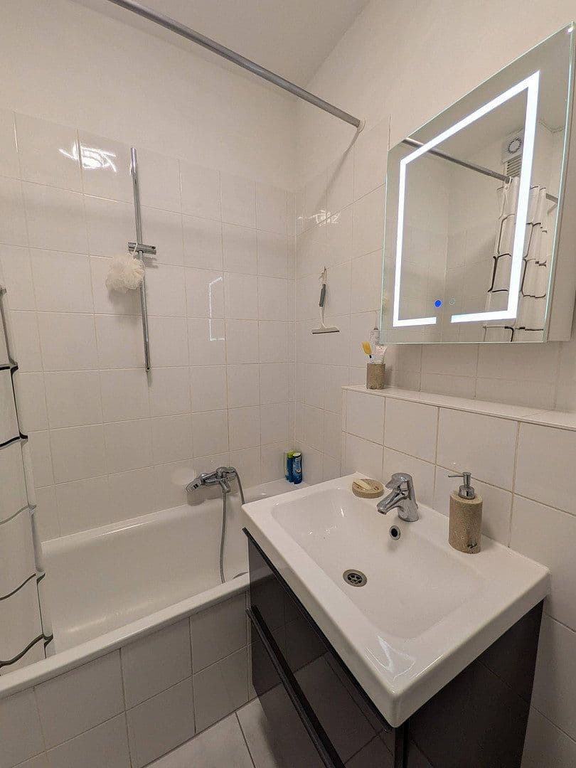 Predaj bytu 3-izbový 74 m², Franz-Fihl-Straße 4, München, Bavorsko Predaj bytu 3-izbový 74 m², Franz-Fihl-Straße 4, München, Bavorsko
