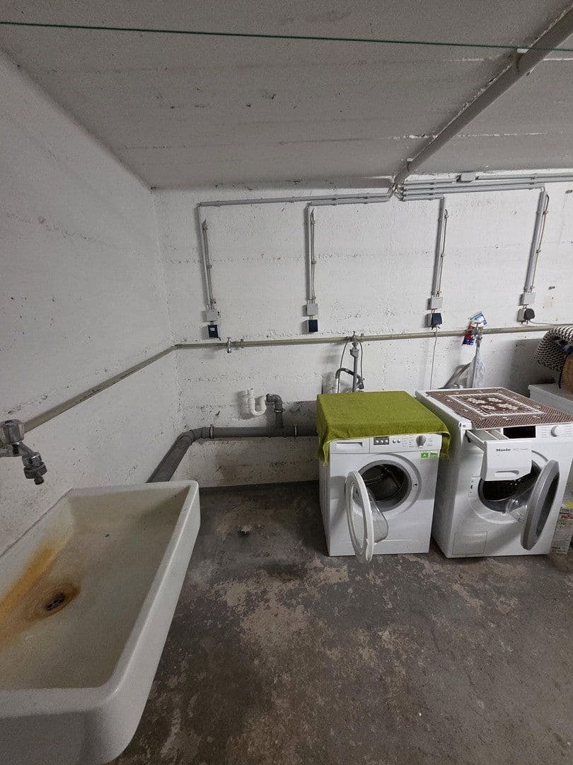 Prenájom bytu 3-izbový 91 m², Ackerwinde 23, Köln, Severné Porýnie - Westfálsko Prenájom bytu 3-izbový 91 m², Ackerwinde 23, Köln, Severné Porýnie - Westfálsko
