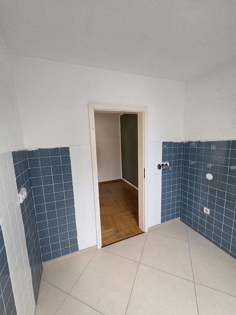 Prenájom bytu 3-izbový 91 m², Ackerwinde 23, Köln, Severné Porýnie - Westfálsko Prenájom bytu 3-izbový 91 m², Ackerwinde 23, Köln, Severné Porýnie - Westfálsko