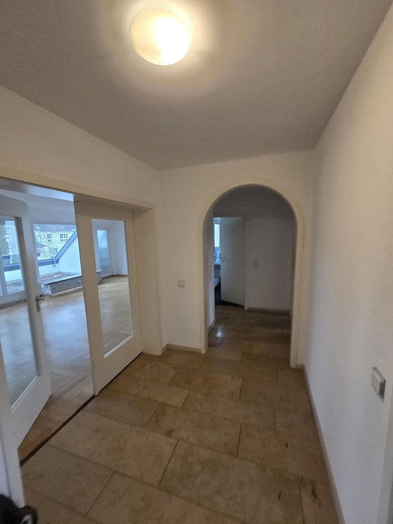 Prenájom bytu 3-izbový 91 m², Ackerwinde 23, Köln, Severné Porýnie - Westfálsko Prenájom bytu 3-izbový 91 m², Ackerwinde 23, Köln, Severné Porýnie - Westfálsko