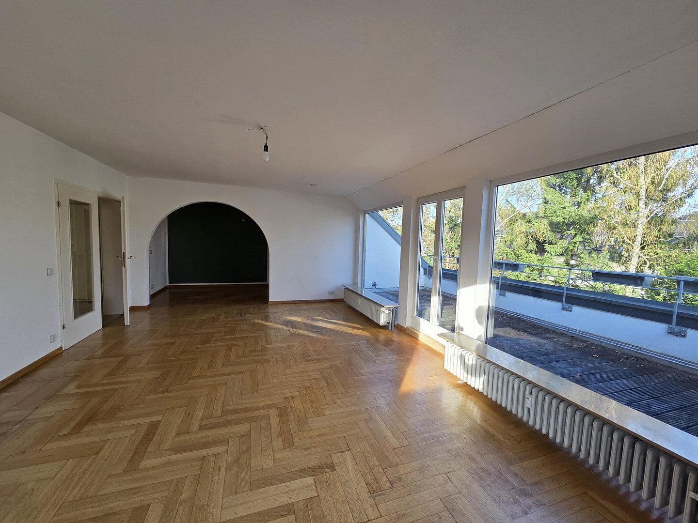 Prenájom bytu 3-izbový 91 m², Ackerwinde 23, Köln, Severné Porýnie - Westfálsko Prenájom bytu 3-izbový 91 m², Ackerwinde 23, Köln, Severné Porýnie - Westfálsko