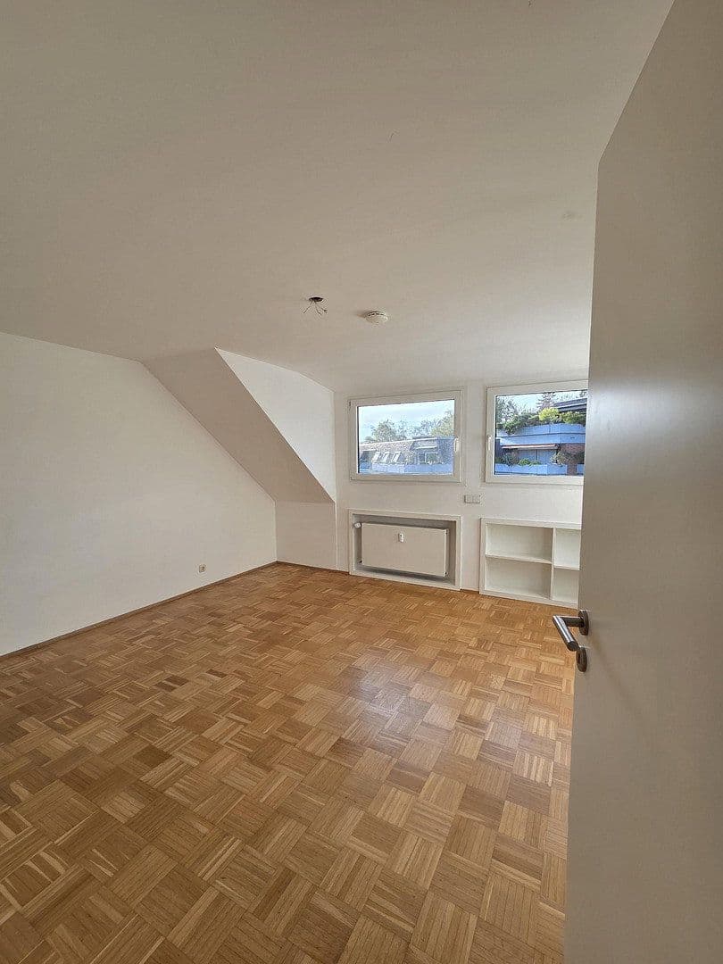 Prenájom bytu 3-izbový 91 m², Ackerwinde 23, Köln, Severné Porýnie - Westfálsko Prenájom bytu 3-izbový 91 m², Ackerwinde 23, Köln, Severné Porýnie - Westfálsko