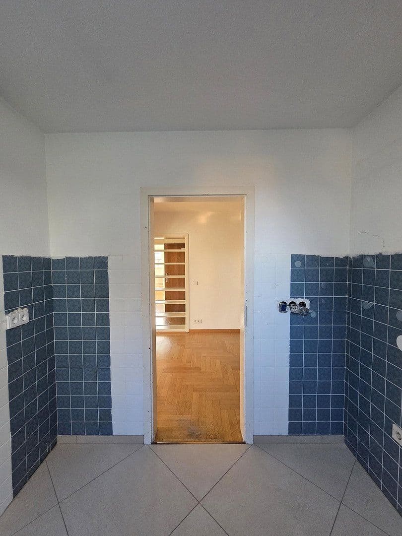 Prenájom bytu 3-izbový 91 m², Ackerwinde 23, Köln, Severné Porýnie - Westfálsko Prenájom bytu 3-izbový 91 m², Ackerwinde 23, Köln, Severné Porýnie - Westfálsko