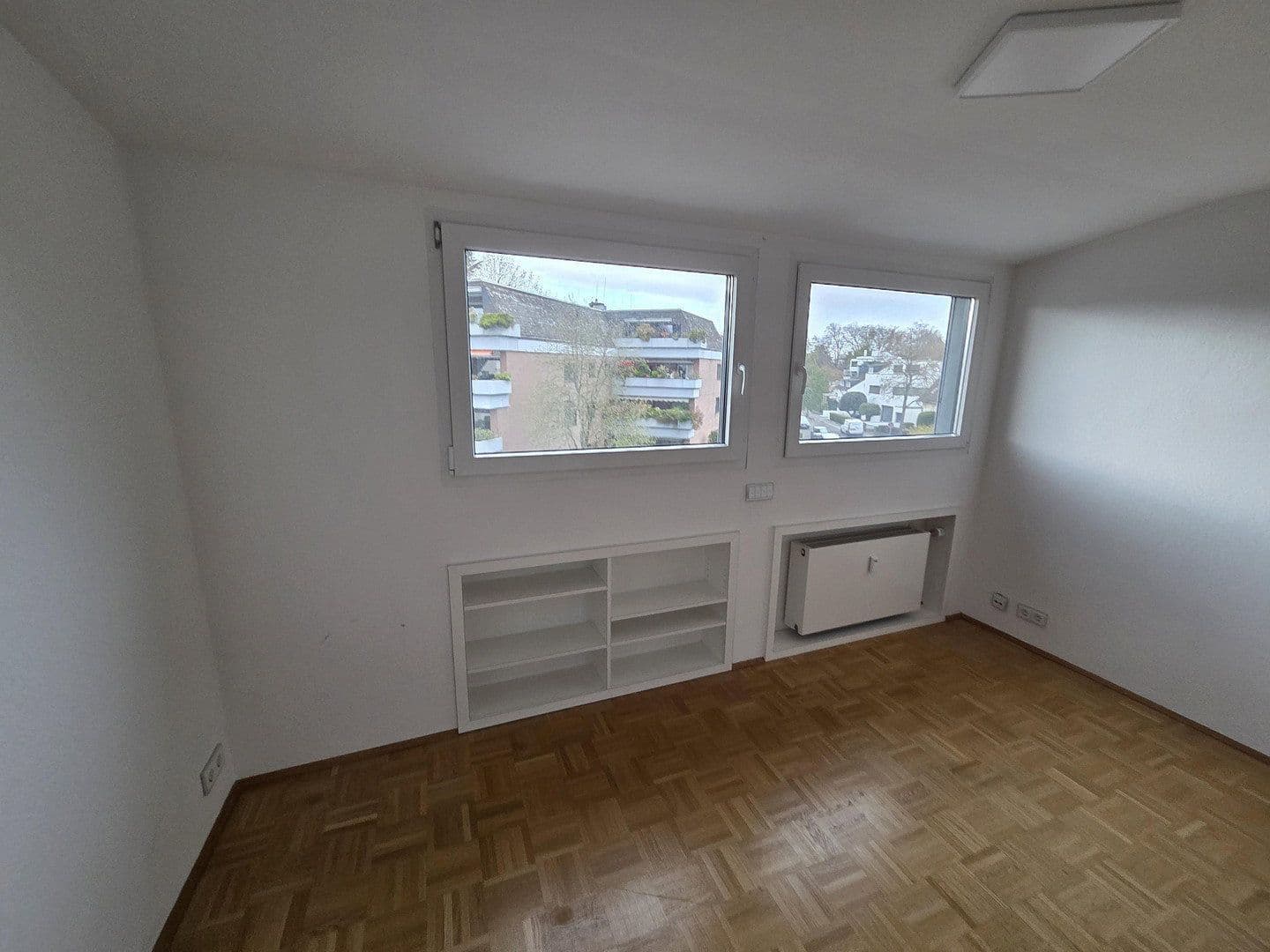 Prenájom bytu 3-izbový 91 m², Ackerwinde 23, Köln, Severné Porýnie - Westfálsko Prenájom bytu 3-izbový 91 m², Ackerwinde 23, Köln, Severné Porýnie - Westfálsko