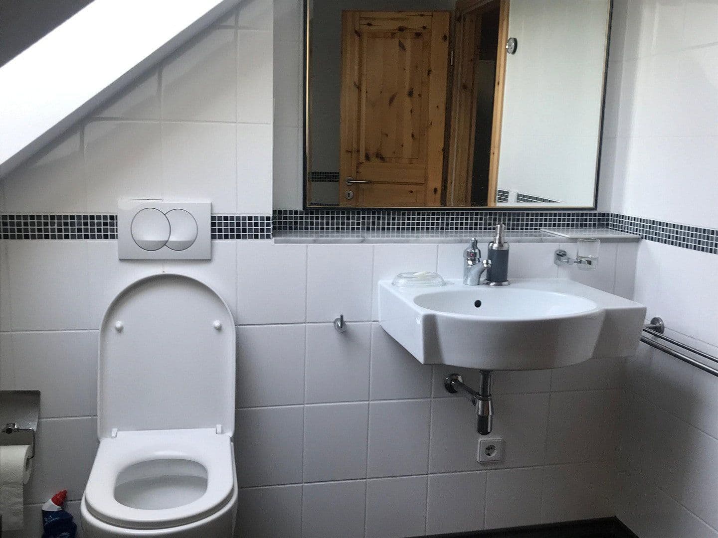 Prenájom bytu 1-izbový 18 m², Franz-Schmidt-Straße 13B, Mühlenbecker Land, Brandenbursko Prenájom bytu 1-izbový 18 m², Franz-Schmidt-Straße 13B, Mühlenbecker Land, Brandenbursko