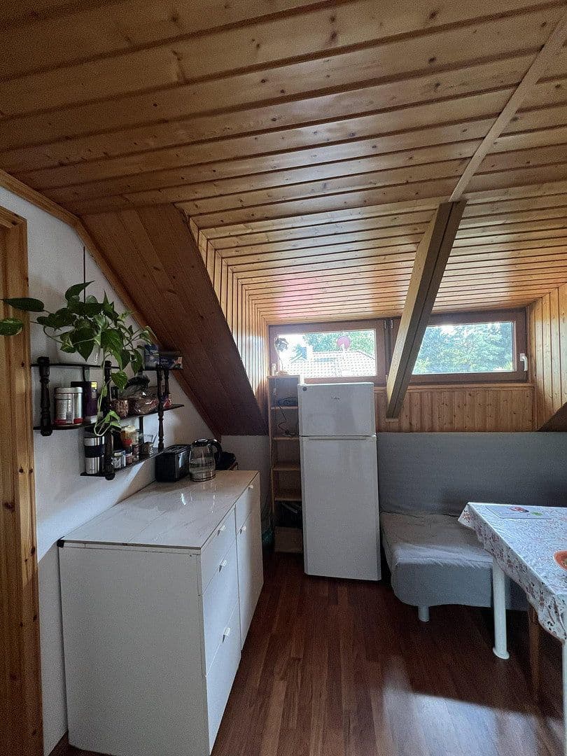 Prenájom bytu 1-izbový 18 m², Franz-Schmidt-Straße 13B, Mühlenbecker Land, Brandenbursko Prenájom bytu 1-izbový 18 m², Franz-Schmidt-Straße 13B, Mühlenbecker Land, Brandenbursko