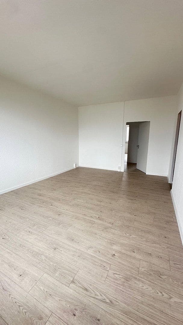 Prenájom bytu 4-izbový 68 m², Überm Gänseholze 9, Weimar, Durínsko Prenájom bytu 4-izbový 68 m², Überm Gänseholze 9, Weimar, Durínsko