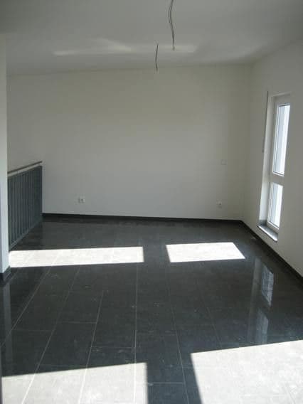 Prenájom bytu 2-izbový 107 m², Hesselerstraße 26, Würselen, Severné Porýnie - Westfálsko Prenájom bytu 2-izbový 107 m², Hesselerstraße 26, Würselen, Severné Porýnie - Westfálsko