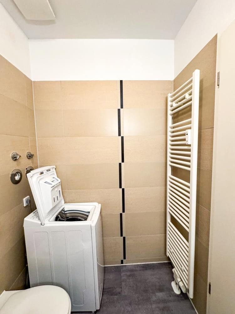 Predaj bytu 2-izbový 55 m², Greifswalder Str. 228, Berlin, Berlín Predaj bytu 2-izbový 55 m², Greifswalder Str. 228, Berlin, Berlín