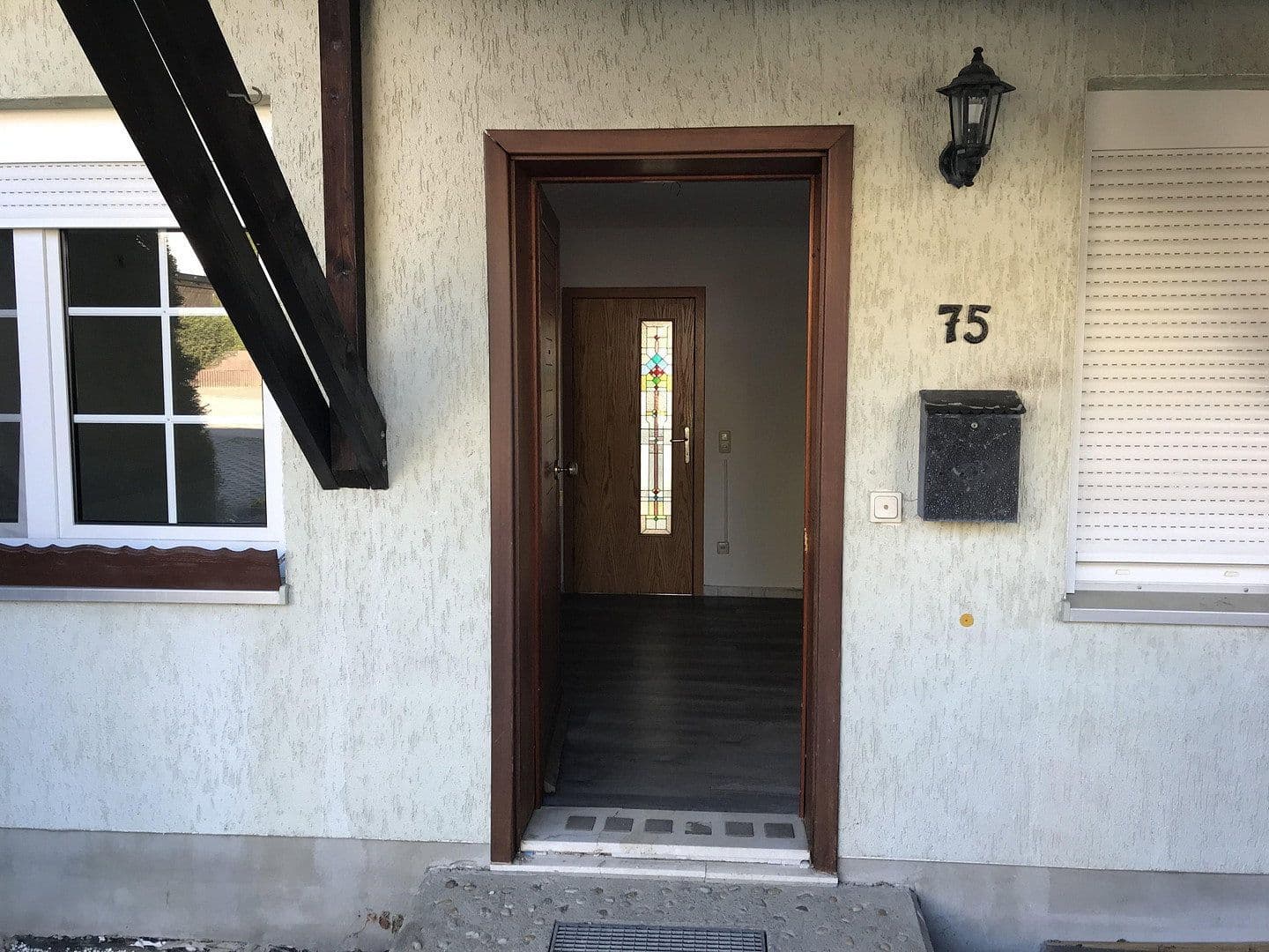Prenájom domu 120 m², pozemok 195 m², Lauter-Bernsbach, Sasko Prenájom domu 120 m², pozemok 195 m², Lauter-Bernsbach, Sasko