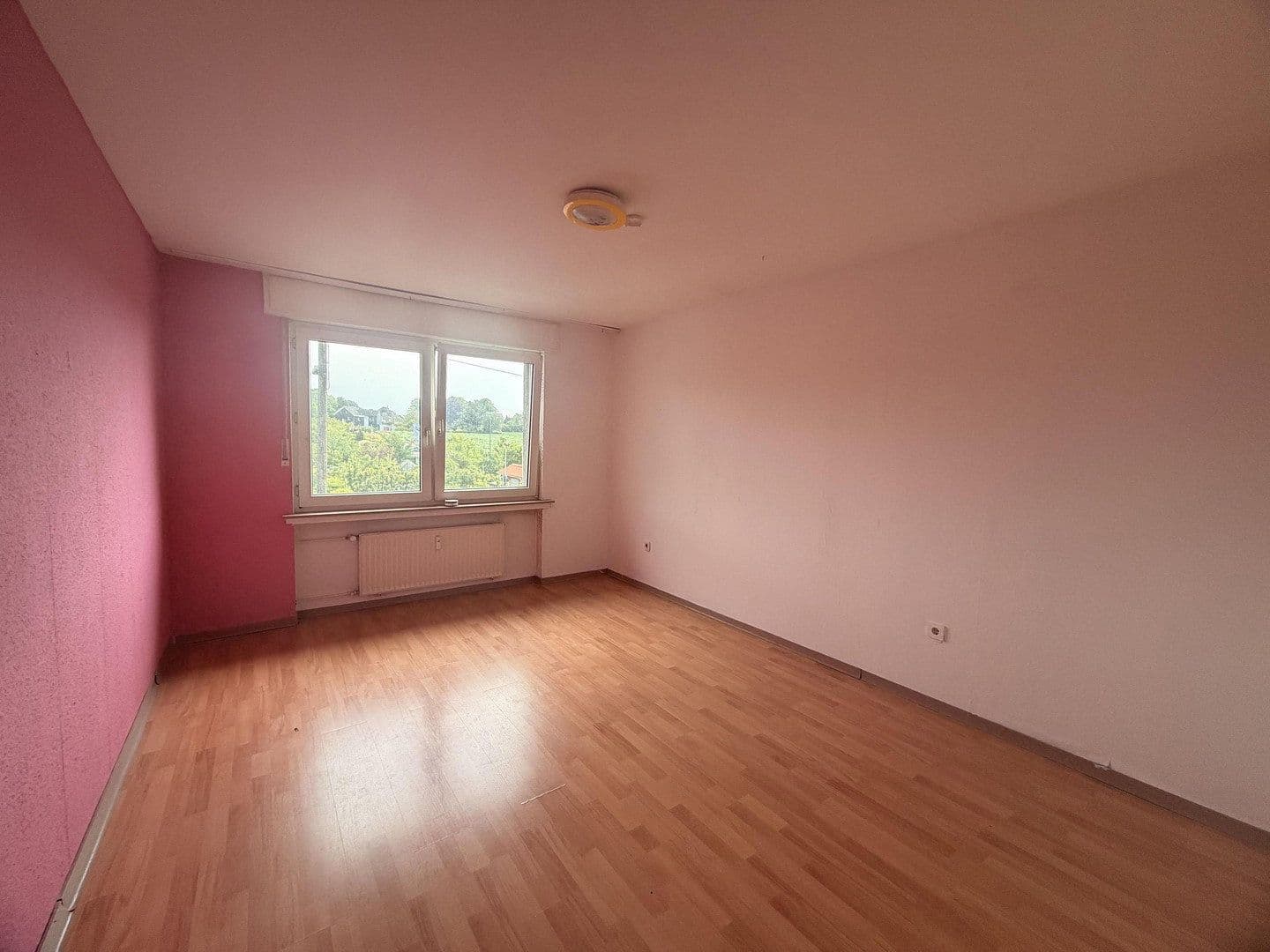 Prenájom bytu 3-izbový 76 m², Bochum, Severné Porýnie - Westfálsko Prenájom bytu 3-izbový 76 m², Bochum, Severné Porýnie - Westfálsko