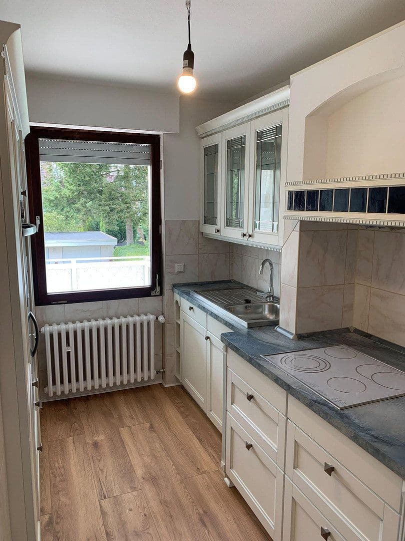 Prenájom bytu 3-izbový 84 m², Neu-Isenburg, Hesensko Prenájom bytu 3-izbový 84 m², Neu-Isenburg, Hesensko