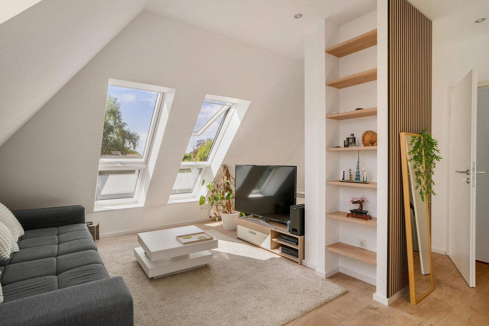 Predaj domu 250 m², pozemok 1.341 m², Münster, Severné Porýnie - Westfálsko Predaj domu 250 m², pozemok 1.341 m², Münster, Severné Porýnie - Westfálsko