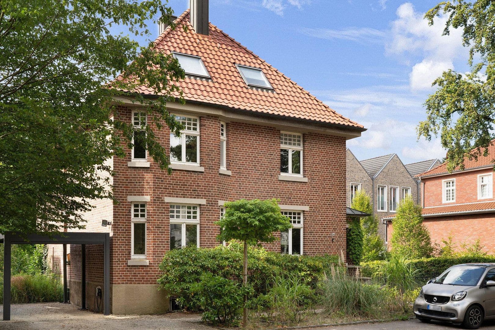Predaj domu 250 m², pozemok 1.341 m², Münster, Severné Porýnie - Westfálsko Predaj domu 250 m², pozemok 1.341 m², Münster, Severné Porýnie - Westfálsko
