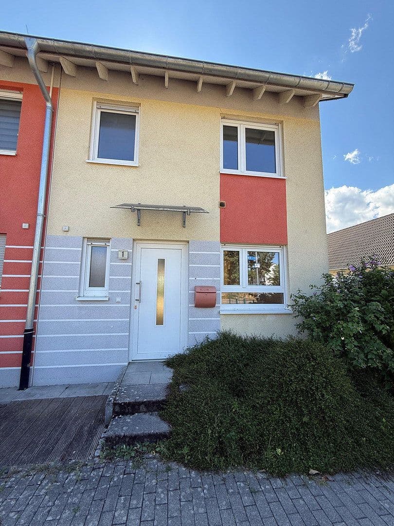 Predaj domu 131 m², pozemok 196 m², Kiefernweg 1, Rheinstetten, Bádensko-Wurttembersko Predaj domu 131 m², pozemok 196 m², Kiefernweg 1, Rheinstetten, Bádensko-Wurttembersko