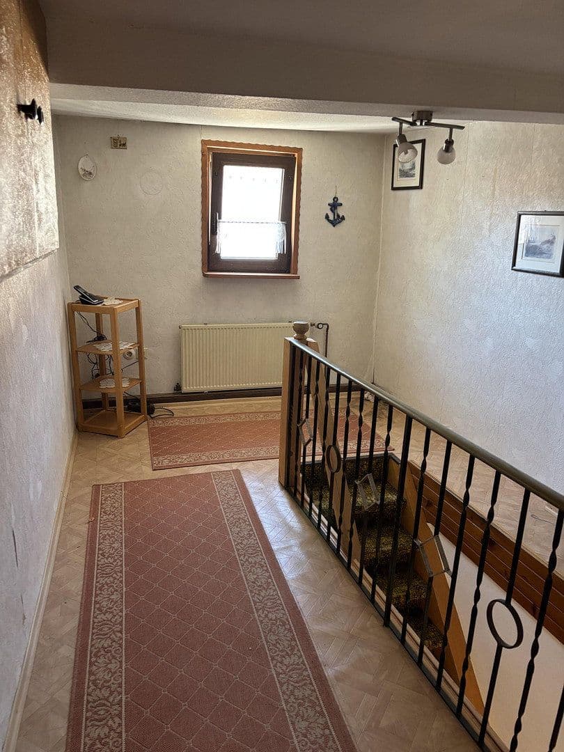 Prenájom domu 138 m², pozemok 234 m², Unkenbach, Porýnie-Falcko Prenájom domu 138 m², pozemok 234 m², Unkenbach, Porýnie-Falcko
