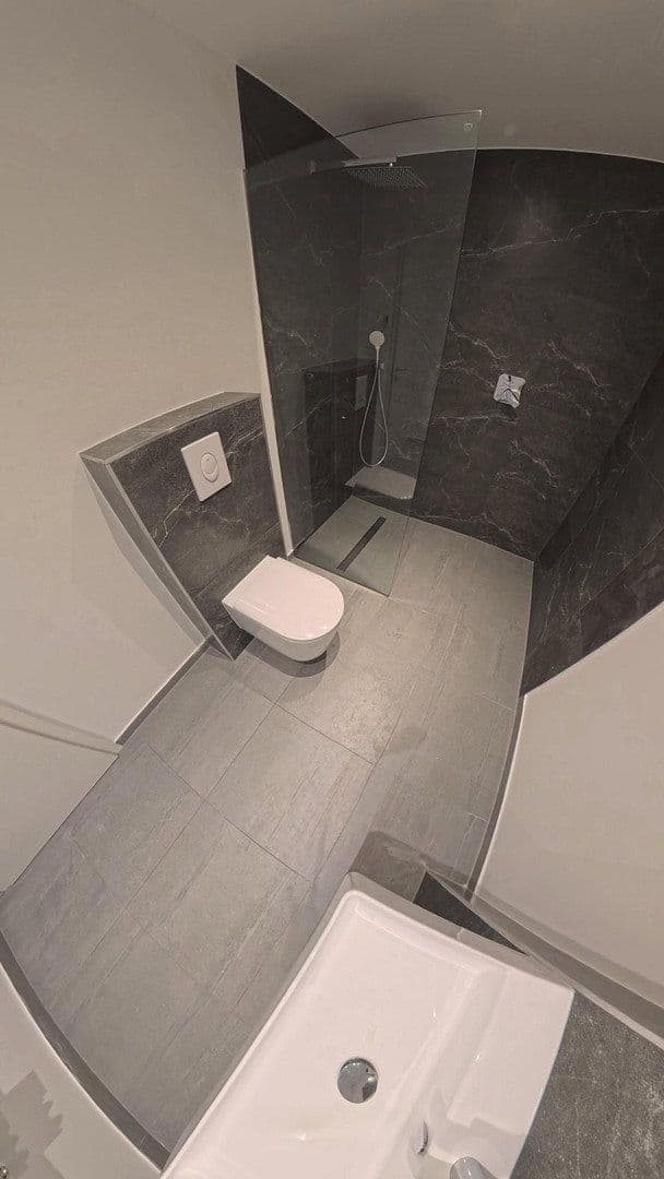 Prenájom bytu 3-izbový 85 m², Merzenicher Str. 5, Düren, Severné Porýnie - Westfálsko Prenájom bytu 3-izbový 85 m², Merzenicher Str. 5, Düren, Severné Porýnie - Westfálsko