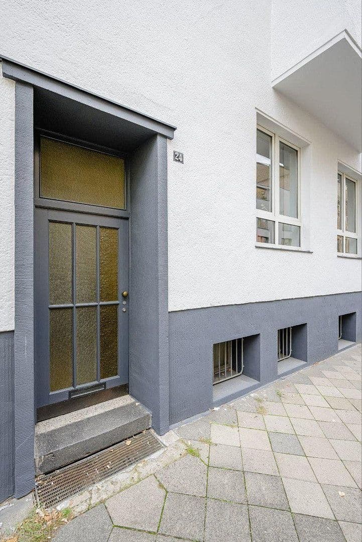 Prenájom bytu 2-izbový 78 m², Liebigstr 24, Düsseldorf, Severné Porýnie - Westfálsko Prenájom bytu 2-izbový 78 m², Liebigstr 24, Düsseldorf, Severné Porýnie - Westfálsko