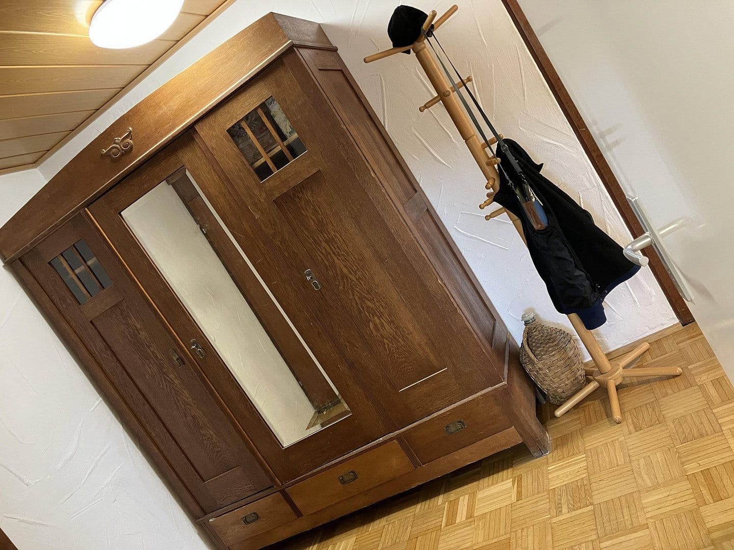 Predaj bytu 3-izbový 77 m², Esslingen am Neckar, Bádensko-Wurttembersko Predaj bytu 3-izbový 77 m², Esslingen am Neckar, Bádensko-Wurttembersko
