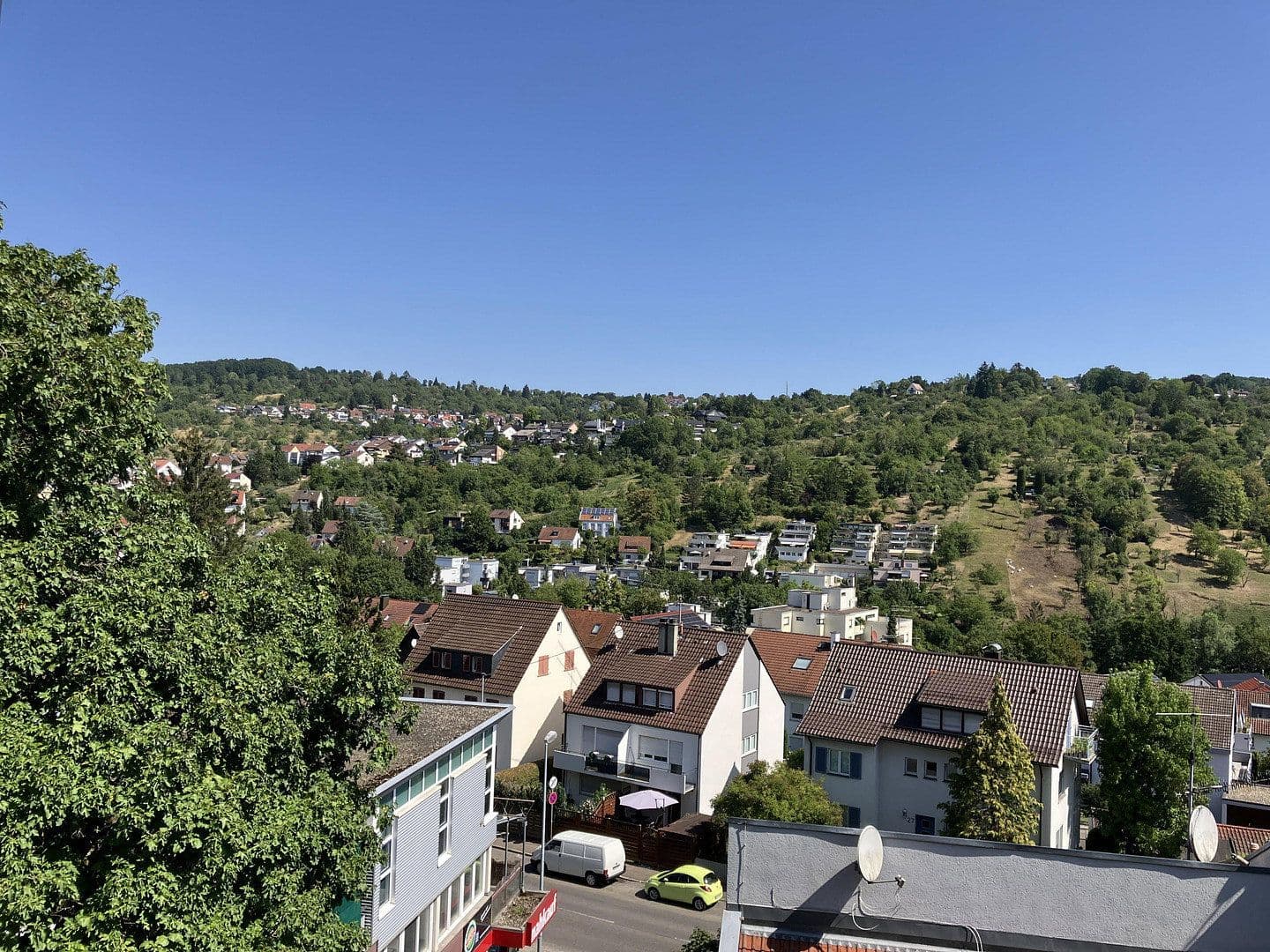 Predaj bytu 3-izbový 77 m², Esslingen am Neckar, Bádensko-Wurttembersko Predaj bytu 3-izbový 77 m², Esslingen am Neckar, Bádensko-Wurttembersko