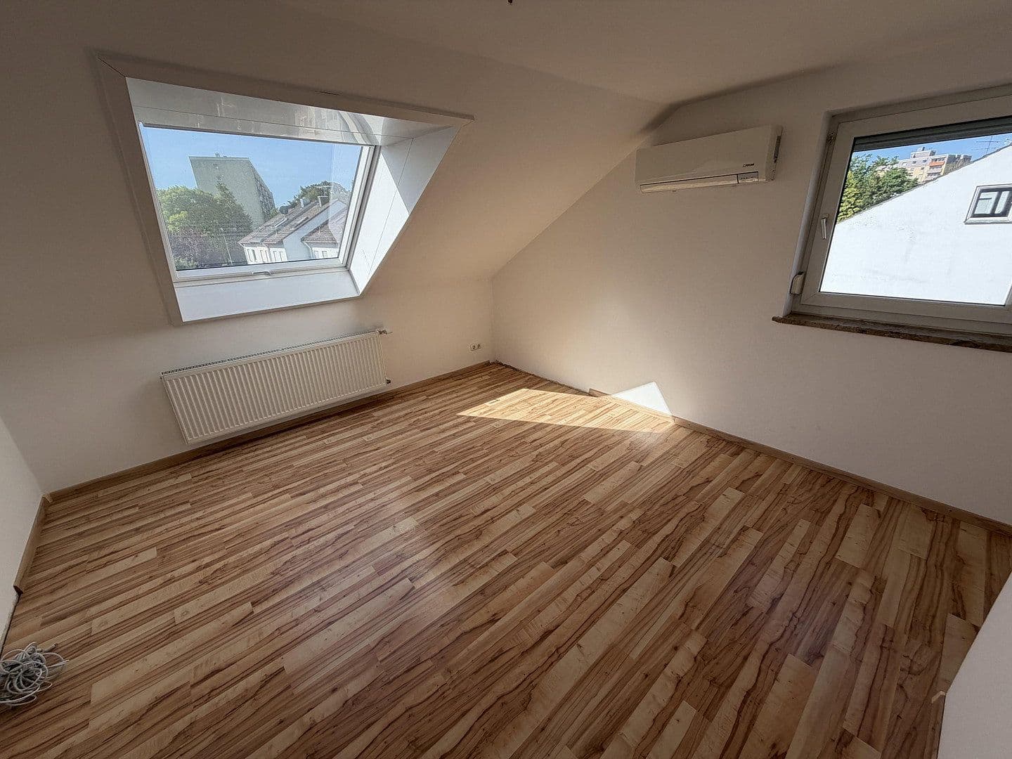 Predaj domu 181 m², pozemok 470 m², München, Bavorsko Predaj domu 181 m², pozemok 470 m², München, Bavorsko