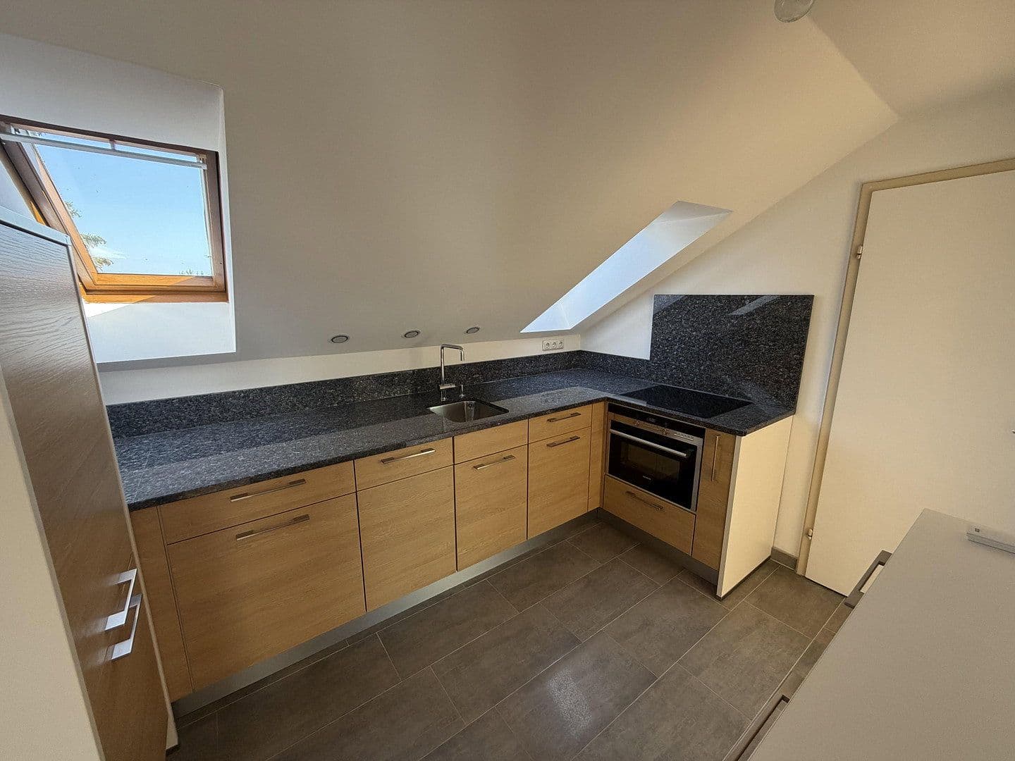 Predaj domu 181 m², pozemok 470 m², München, Bavorsko Predaj domu 181 m², pozemok 470 m², München, Bavorsko