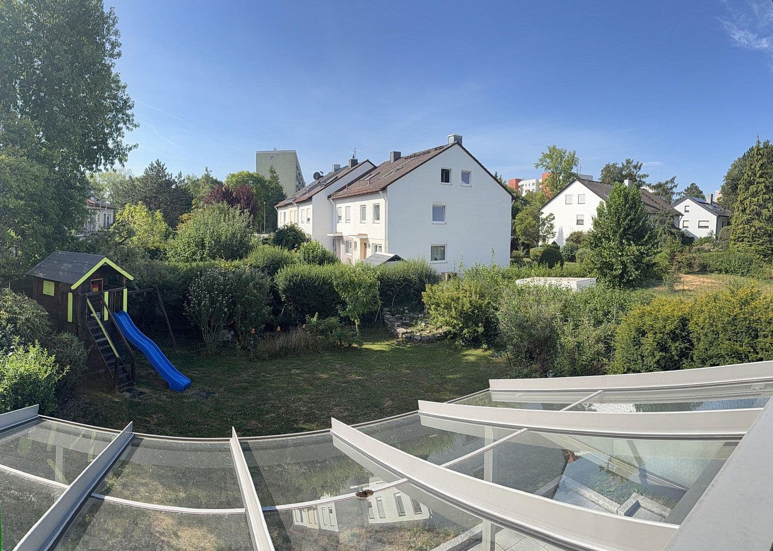 Predaj domu 181 m², pozemok 470 m², München, Bavorsko Predaj domu 181 m², pozemok 470 m², München, Bavorsko