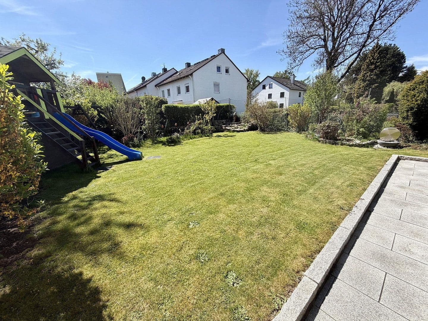 Predaj domu 181 m², pozemok 470 m², München, Bavorsko Predaj domu 181 m², pozemok 470 m², München, Bavorsko