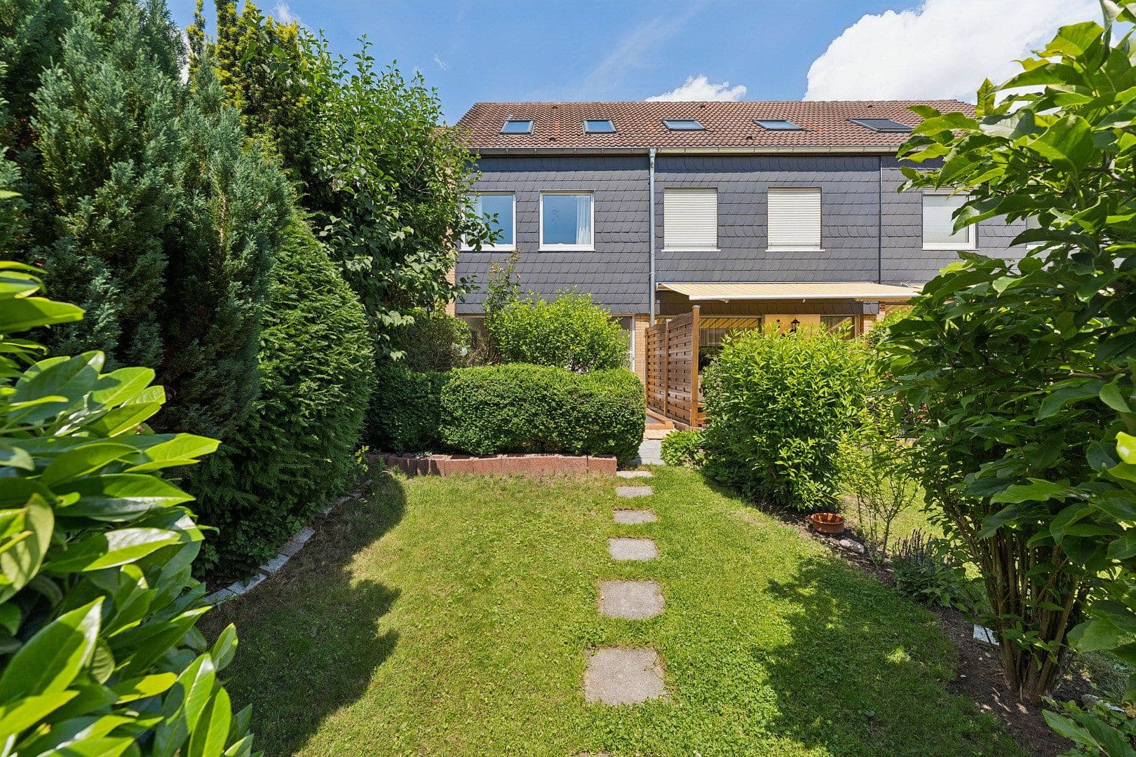 Predaj domu 104 m², pozemok 135 m², Göttingen, Dolné Sasko Predaj domu 104 m², pozemok 135 m², Göttingen, Dolné Sasko