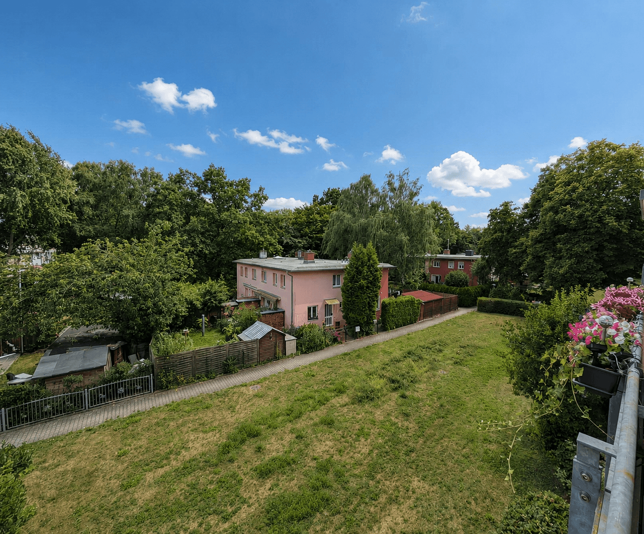 Predaj bytu 2-izbový 46 m², Simpsonweg 1, Berlin, Berlín Predaj bytu 2-izbový 46 m², Simpsonweg 1, Berlin, Berlín