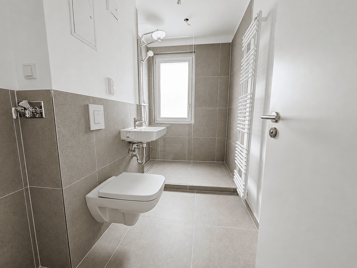 Predaj bytu 2-izbový 46 m², Simpsonweg 1, Berlin, Berlín Predaj bytu 2-izbový 46 m², Simpsonweg 1, Berlin, Berlín
