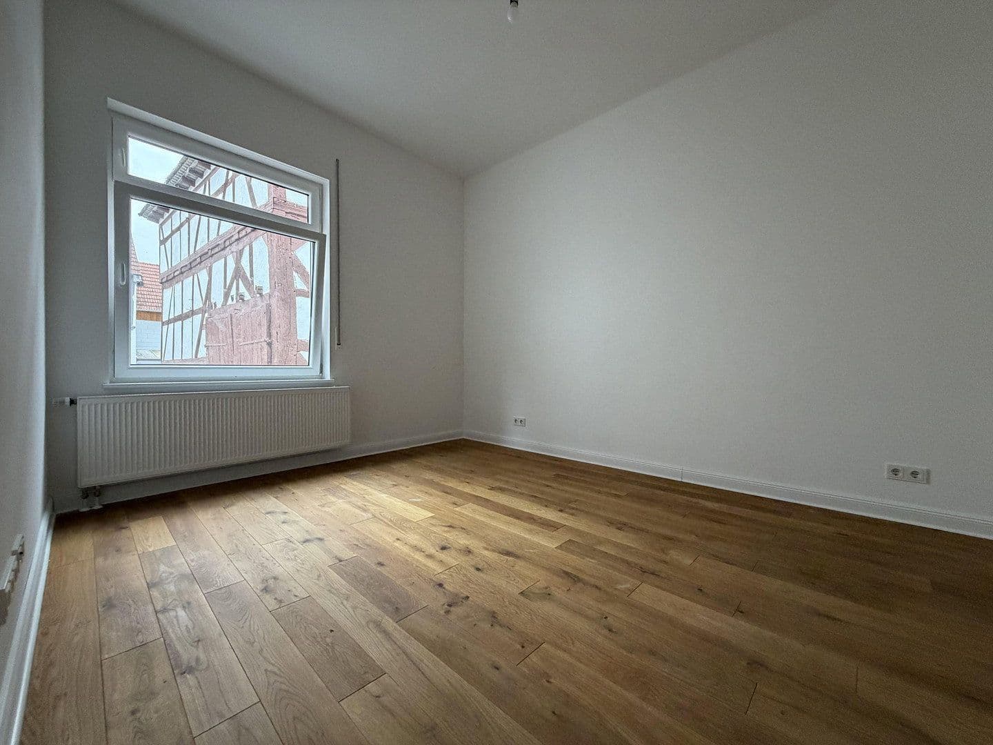 Prenájom bytu 3-izbový 89 m², Im Tal 14, Stadtallendorf, Hesensko Prenájom bytu 3-izbový 89 m², Im Tal 14, Stadtallendorf, Hesensko