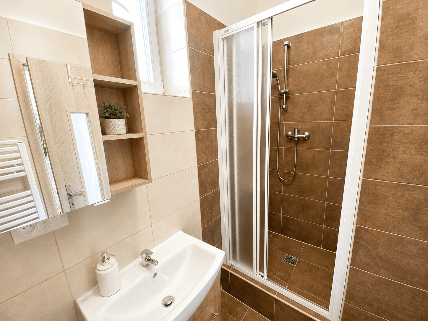 Prenájom bytu 28 m², Vídeňská, Olomouc, Olomoucký kraj Prenájom bytu 28 m², Vídeňská, Olomouc, Olomoucký kraj