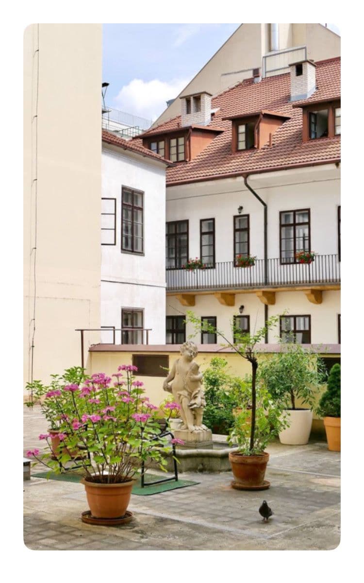 Prenájom bytu 1-izbový 33 m², Konviktská, Praha, Praha Prenájom bytu 1-izbový 33 m², Konviktská, Praha, Praha